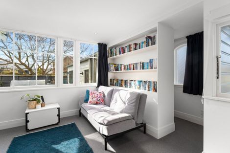 Photo of property in 33 Ings Avenue, Saint Clair, Dunedin, 9012