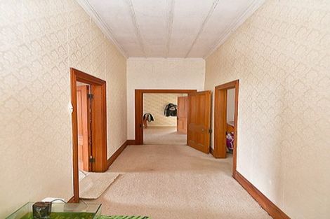 Photo of property in 14 Puriri Street, Helensville, 0800