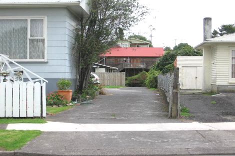 Photo of property in 1/59 Glendale Road, Glen Eden, Auckland, 0602