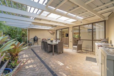 Photo of property in 62 Centennial Drive, Whitianga, 3510