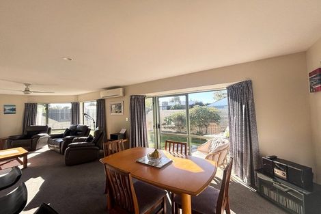 Photo of property in 1a Amos Place, Shirley, Christchurch, 8061