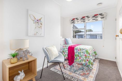 Photo of property in 12 Hollis Road, Paraparaumu Beach, Paraparaumu, 5032