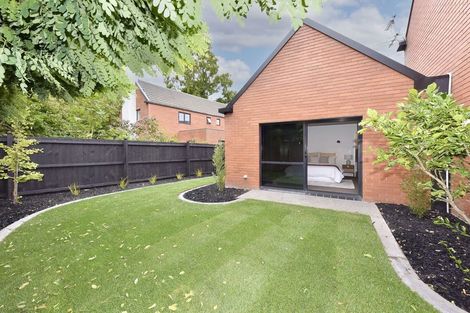 Photo of property in 10 Haineswood Lane, Sockburn, Christchurch, 8042