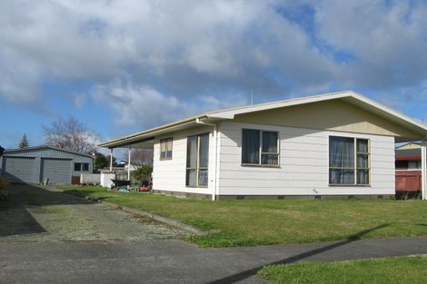 Photo of property in 11 Fiona Crescent, Feilding, 4702