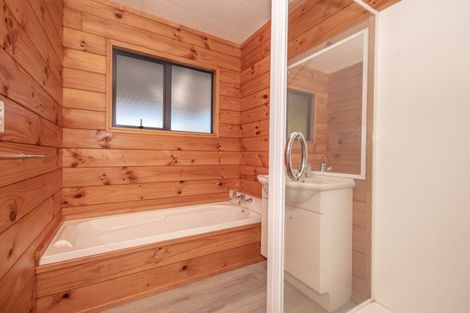 Photo of property in 6 Deemac Street, Reefton, 7830