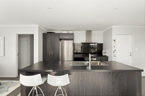 Photo of property in 301 Lakes Boulevard, Pyes Pa, Tauranga, 3112