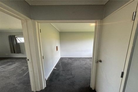 Photo of property in 226 Henderson Valley Road, Henderson, Auckland, 0612