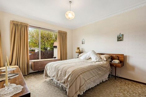 Photo of property in 2a Mallett Place, Halswell, Christchurch, 8025