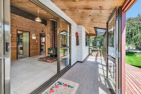 Photo of property in 8 Clayton Road, Amberley, 7410