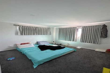 Photo of property in 47 Buckingham Crescent, Papatoetoe, Auckland, 2025