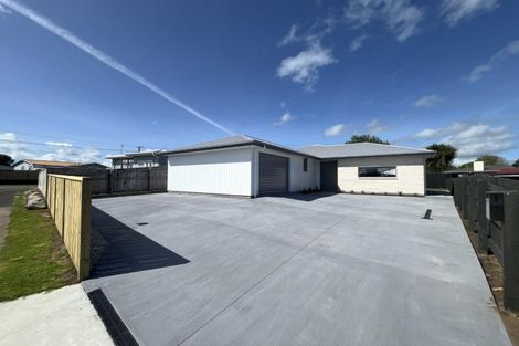 Photo of property in 1 Wheeler Place, Upper Vogeltown, New Plymouth, 4310