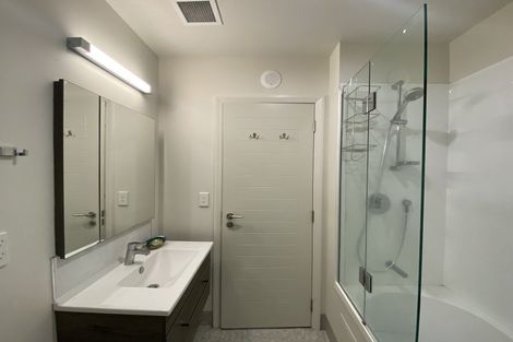 Photo of property in Fountain Court, 48u6 Oriental Parade, Oriental Bay, Wellington, 6011