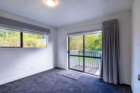 Photo of property in 184 Hutchinson Avenue, New Lynn, Auckland, 0600