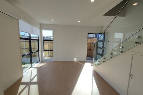 Photo of property in 32a/7 Westgate Drive, Massey, Auckland, 0614