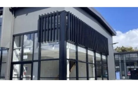 Photo of property in 24 Port Way, Rosehill, 2113