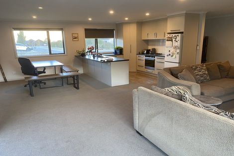 Photo of property in 9 Teal Place, Lake Hawea, Wanaka, 9382
