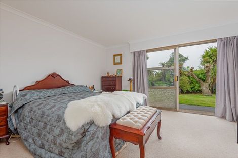 Photo of property in 16 Suffolk Crescent, Feilding, 4702