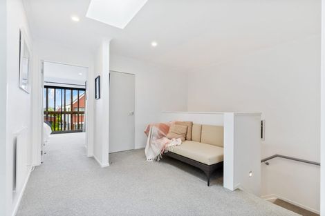 Photo of property in 7 Kanuka Road, Hobsonville, Auckland, 0616