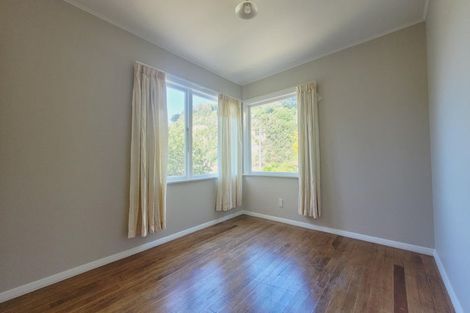 Photo of property in 1 Fraser Avenue, Johnsonville, Wellington, 6037