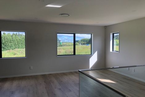 Photo of property in 106 Top Road, Dairy Flat, 0792