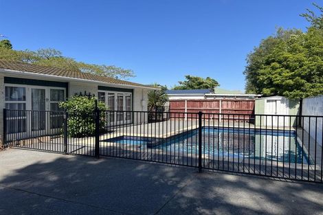 Photo of property in 6 Colligan Street, Upper Riccarton, Christchurch, 8041