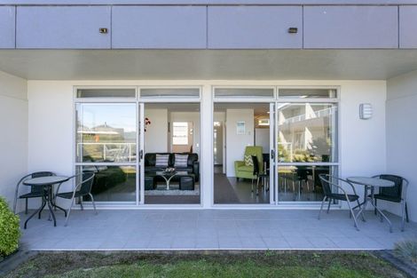 Photo of property in 300 Lake Terrace, Two Mile Bay, Taupo, 3330
