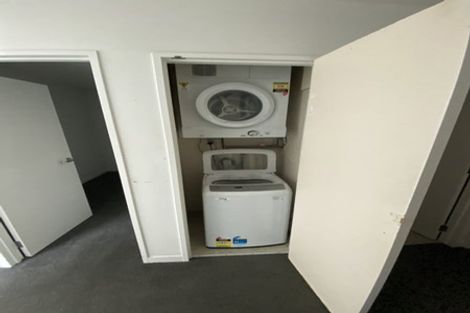 Photo of property in 12 Maunganui Road, Mount Maunganui, 3116