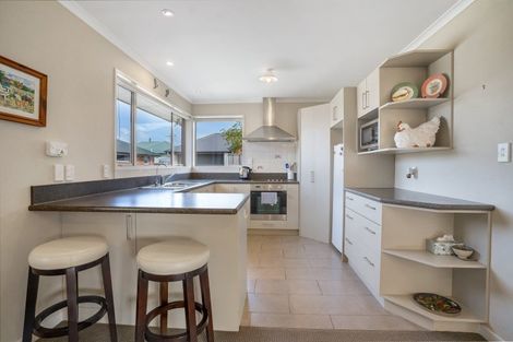 Photo of property in 98 Park Street, Winton, 9720