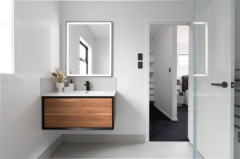 Photo of property in 2 Gosset Avenue, Chartwell, 3210