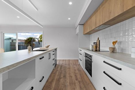 Photo of property in 7a Waterford Place, Westbrook, Palmerston North, 4412