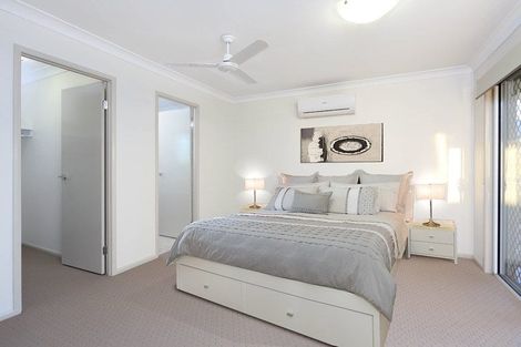 Photo of property in 90 Hayfield Way, Karaka, Papakura, 2113