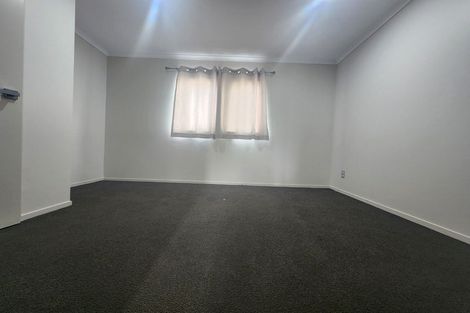 Photo of property in 7/4 Wallson Crescent, Wiri, Auckland, 2104