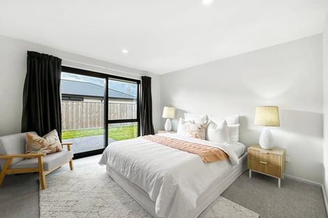 Photo of property in 16 Mehrtens Crescent, Woodend, 7610