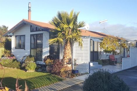 Photo of property in 1 Andrew Street, Waimate, 7924