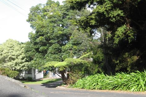 Photo of property in 4 Memorial Drive, Parahaki, Whangarei, 0112