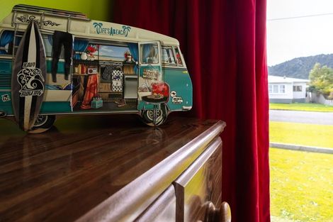 Photo of property in 12 Peel Street, Cobden, Greymouth, 7802