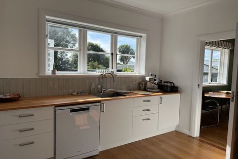 Photo of property in 3 Park Road, West End, Palmerston North, 4412