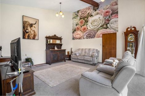 Photo of property in 47 Home Street, Winton, 9720