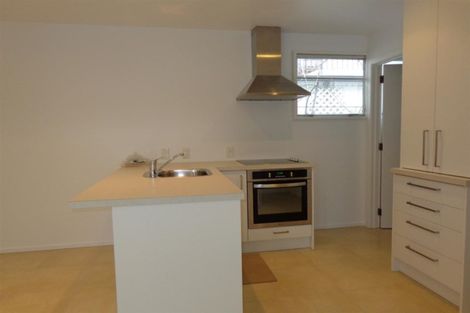 Photo of property in 2/32 Cranmer Square, Christchurch Central, Christchurch, 8013