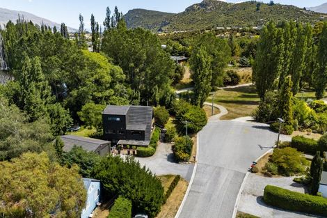 Photo of property in 17 Wairau Road, Albert Town, Wanaka, 9305