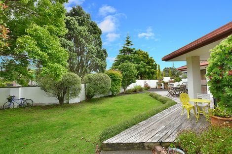 Photo of property in 27 Maygrove Drive, Orewa, 0931