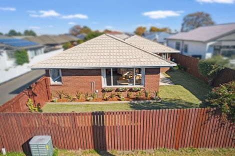 Photo of property in 1/24 Tower Street, Hornby, Christchurch, 8042