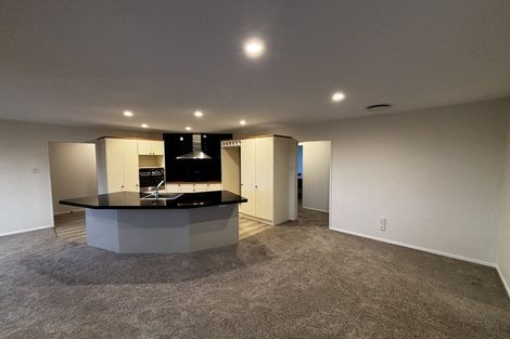 Photo of property in 361 Tukapa Street, Hurdon, New Plymouth, 4310