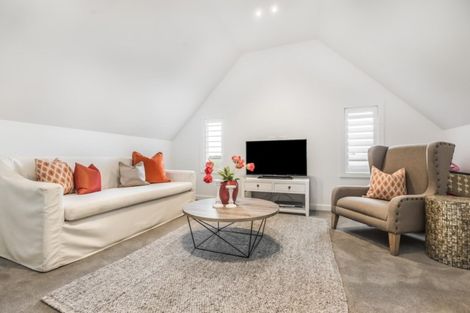 Photo of property in 49 Whatapaka Road, Karaka, Papakura, 2580