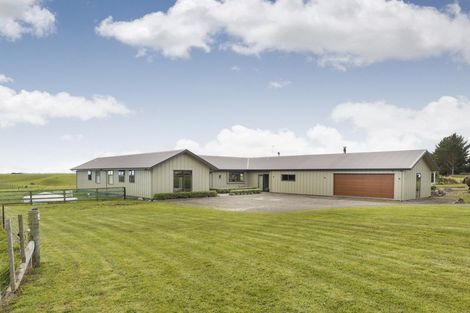 Photo of property in 151 Mount Stewart Halcombe Road, Sanson, Palmerston North, 4479