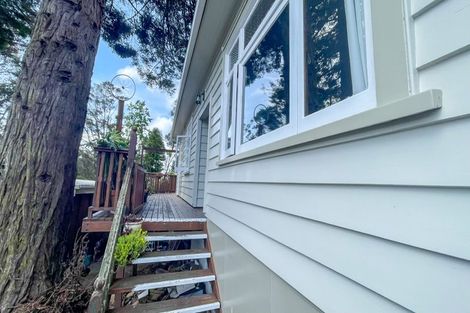 Photo of property in 87d Kaurilands Road, Titirangi, Auckland, 0604