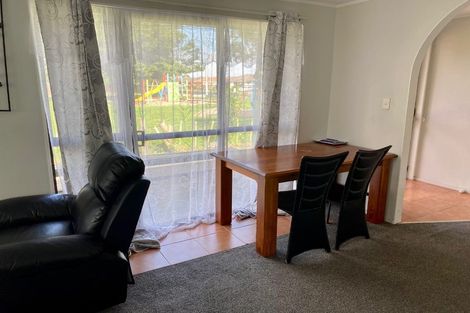 Photo of property in 109 Manuroa Road, Takanini, 2112