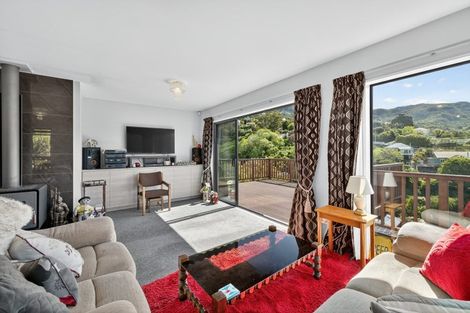 Photo of property in 30a Ticehurst Road, Lyttelton, 8082