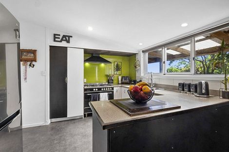 Photo of property in 21 Calgher Avenue, Waitara, 4320