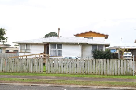 Photo of property in 1 Gardiner Grove, Mangere East, Auckland, 2024